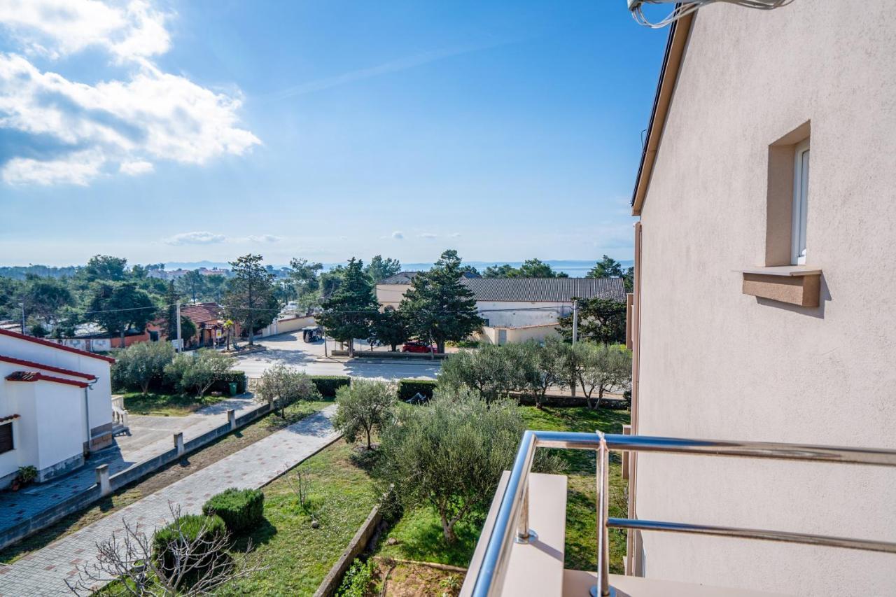 פריבלאקה Apartments Valentin מראה חיצוני תמונה