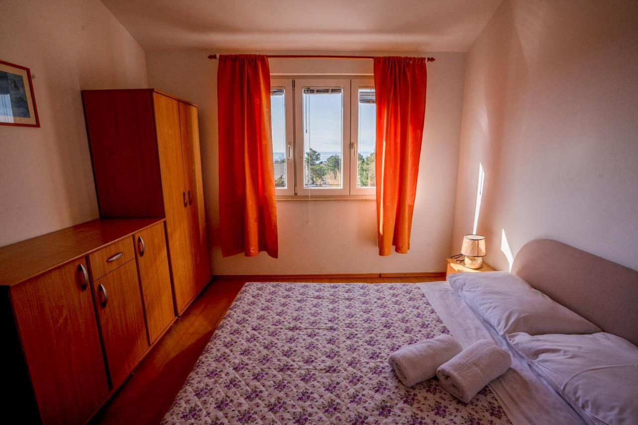 פריבלאקה Apartments Valentin מראה חיצוני תמונה